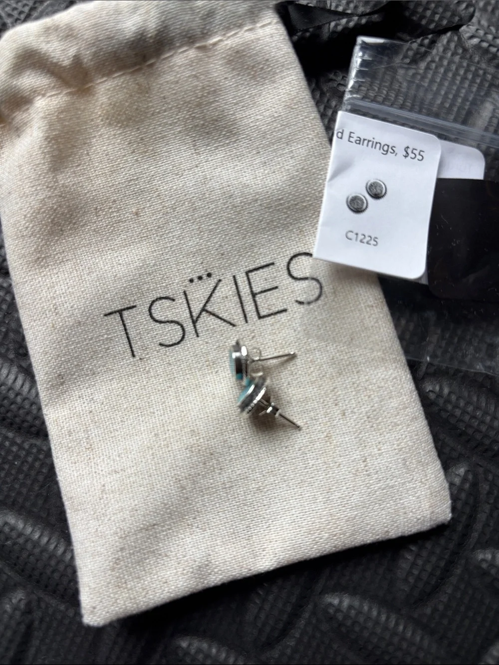 NWT TSKIES Turquoise Round Stud Earrings